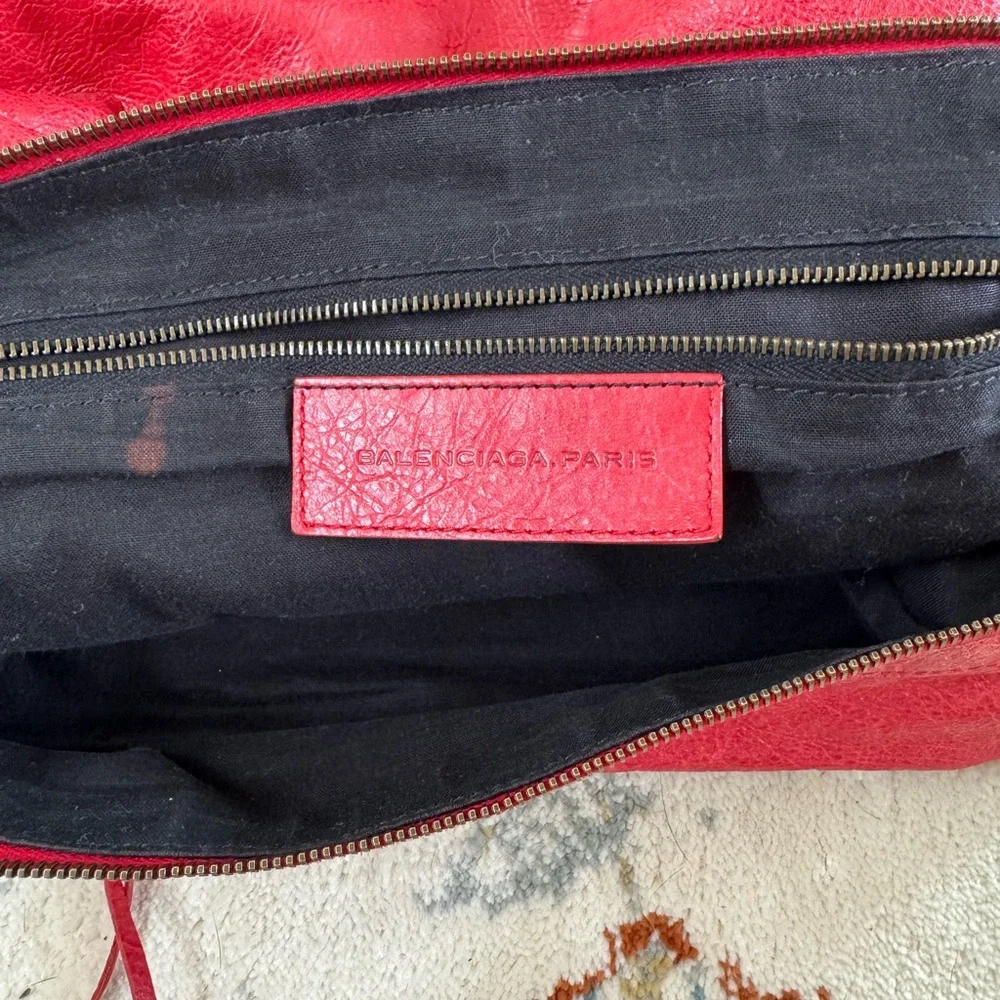 Balenciaga Red Day Hobo Bag - Picture 6 of 9